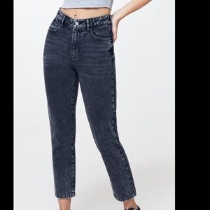 Pacsun Beverly Wash Mom Jeans
